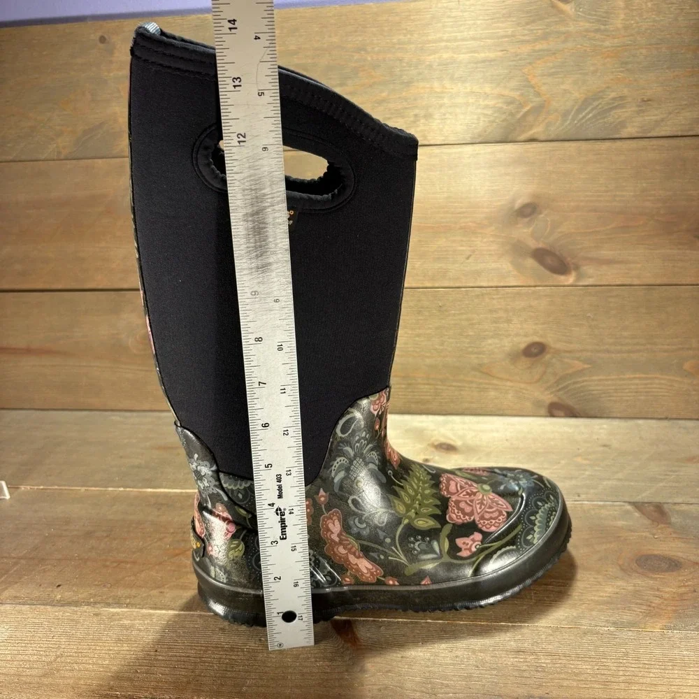 Bogs Classic Winter Bloom Womens size 7 shoes Black Waterproof Tall snow boots